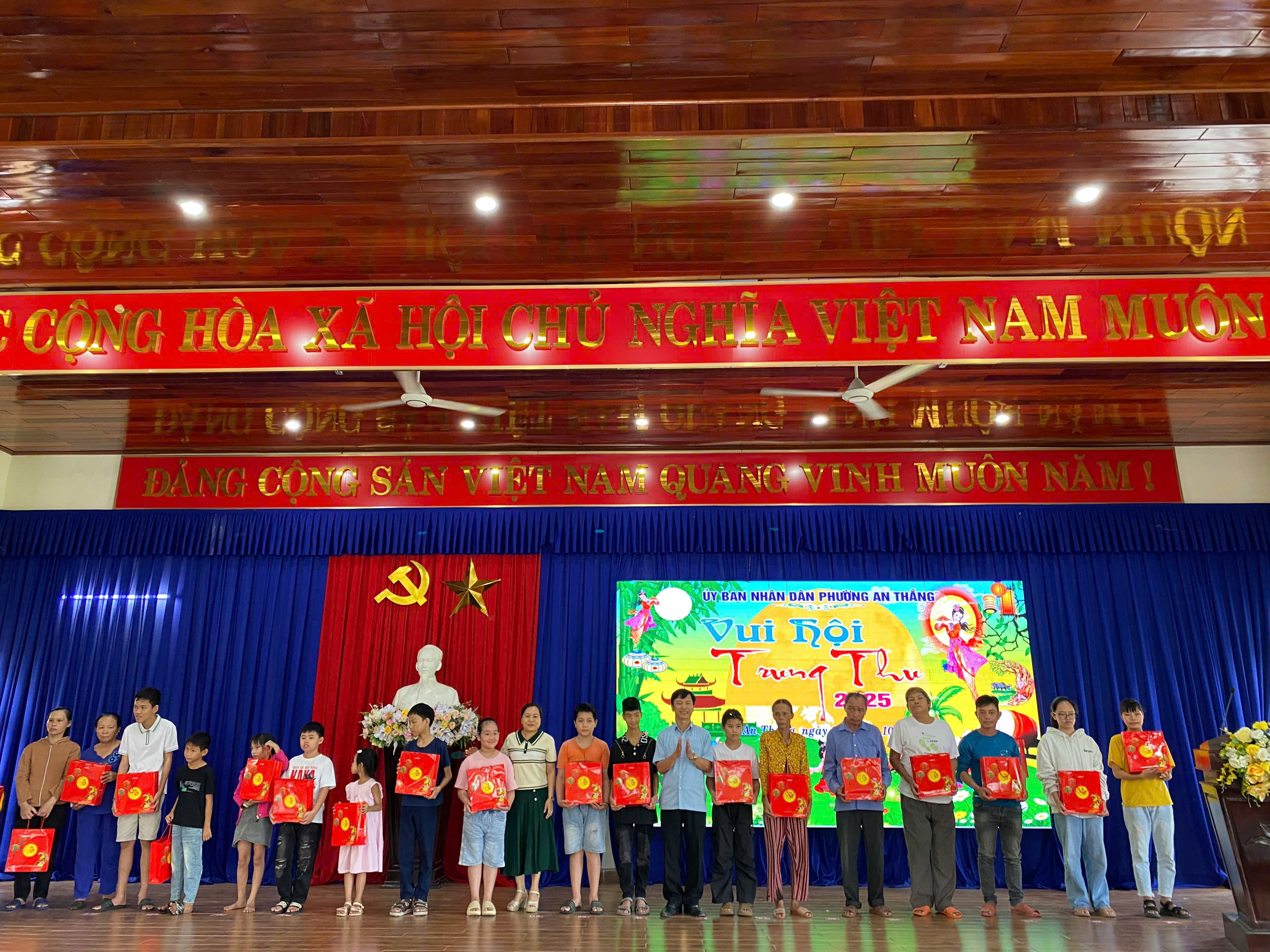 z7085575861273_6e6111808d45c618eb2b70a62650c732_15e5d